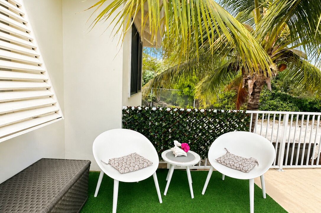 Photo of Patio Balcony in Grace Bay