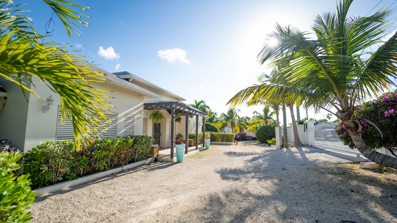 Photo of Outdoor in Grace Bay