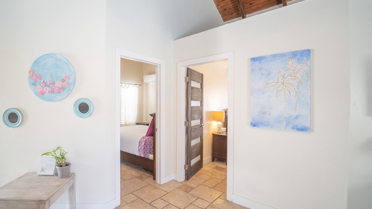 Photo of Bedroom in Grace Bay