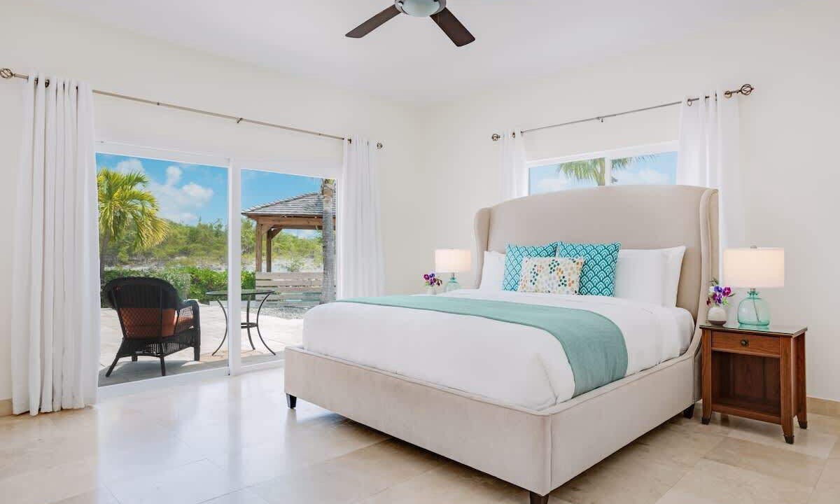 Photo of Bedroom in Leeward Settlement