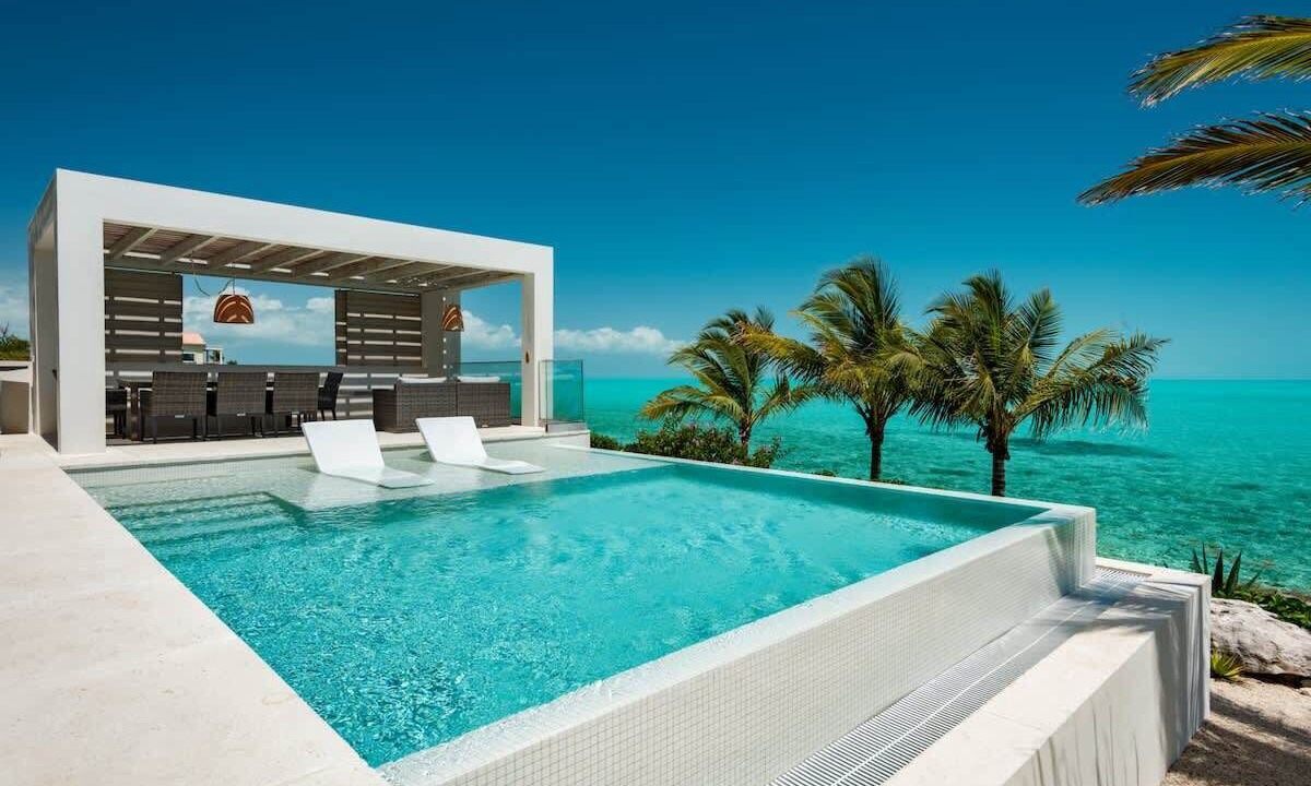 Photo of Outdoor in Leeward Settlement