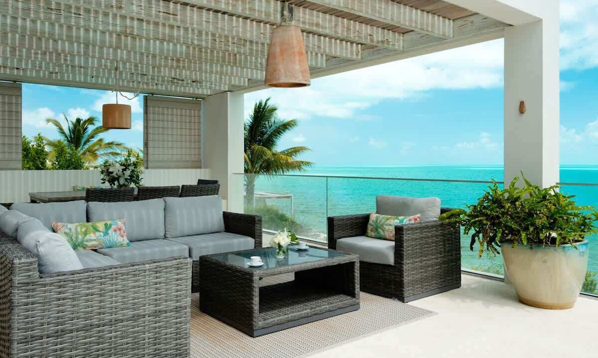 Photo of Patio Balcony in Leeward Settlement