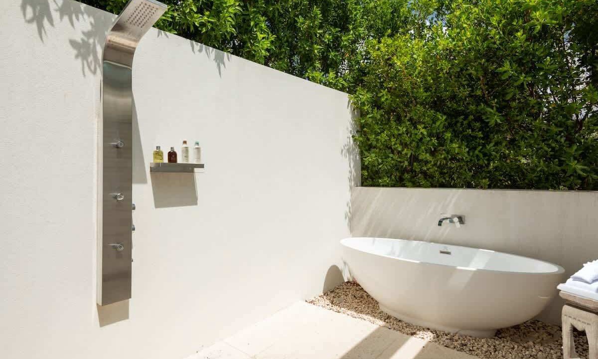 Photo of Bathroom in Leeward Settlement