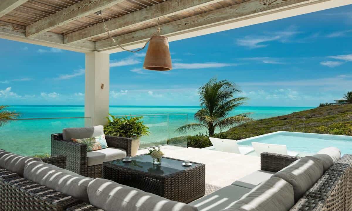 Photo of Patio Balcony in Leeward Settlement