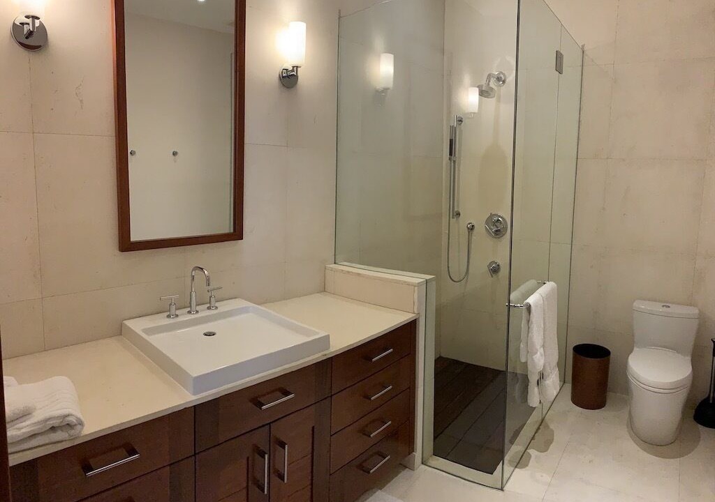 Photo of Bathroom in Leeward Settlement