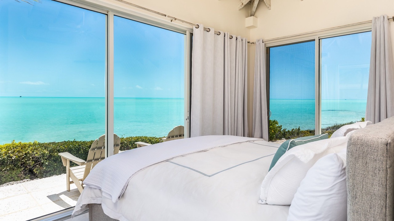 Photo of Bedroom in Leeward Settlement