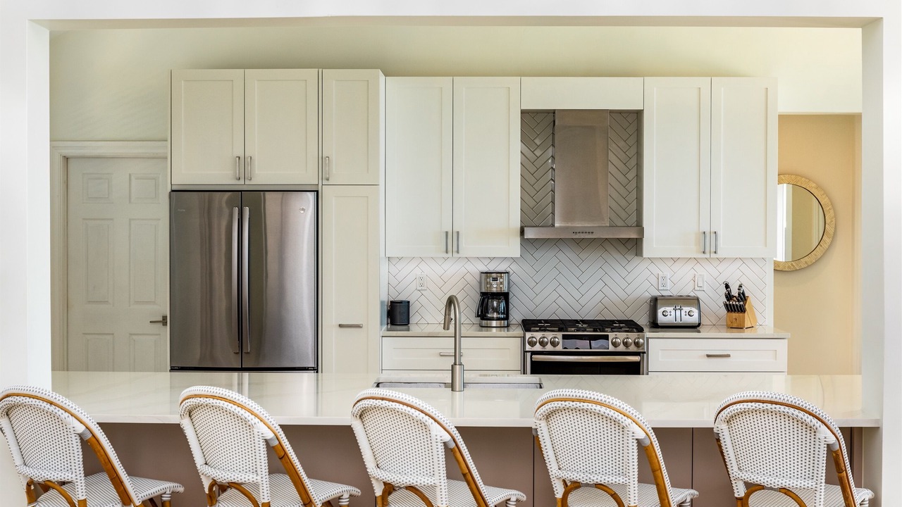 Photo of Kitchen in Leeward Settlement