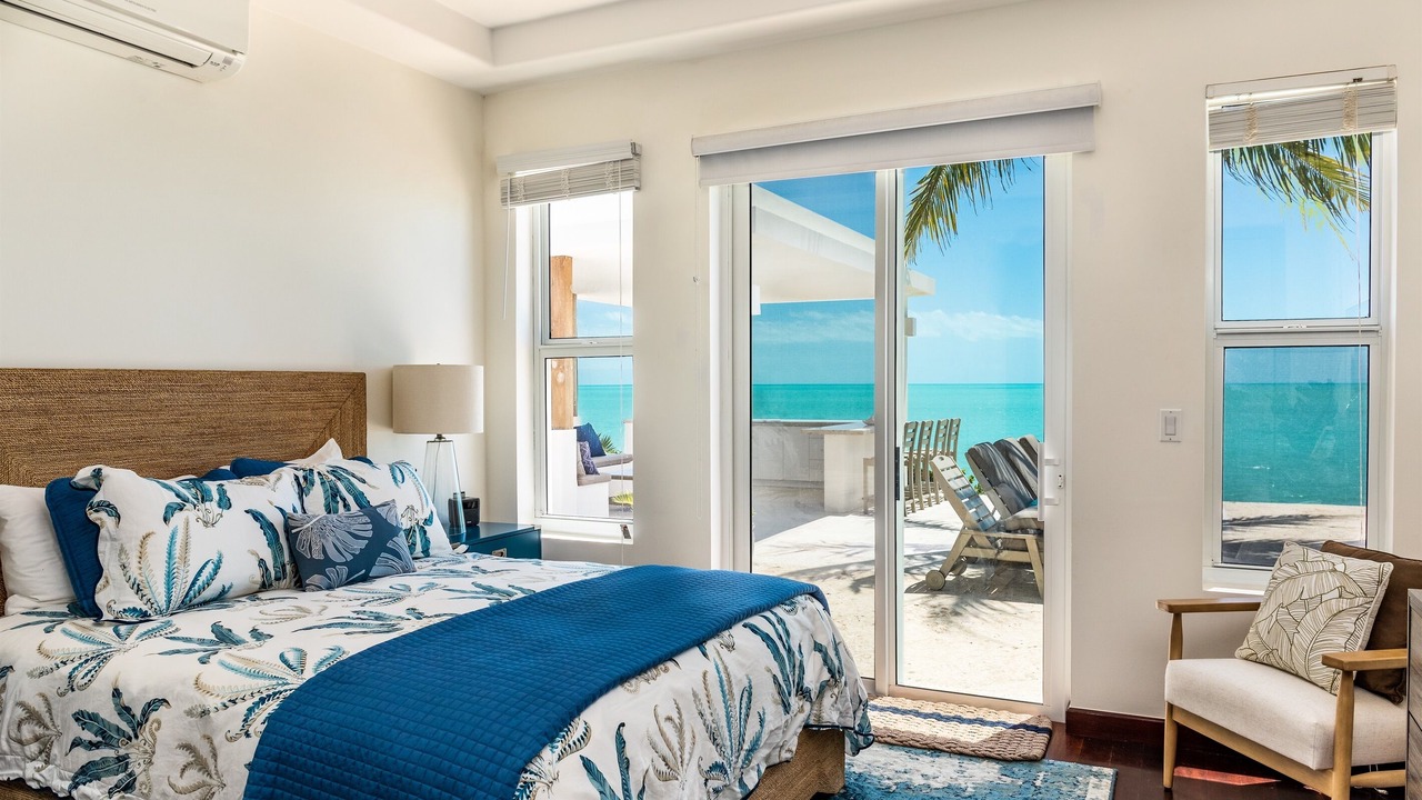 Photo of Bedroom in Leeward Settlement