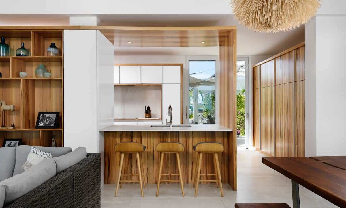 Photo of Livingroom in Leeward Settlement