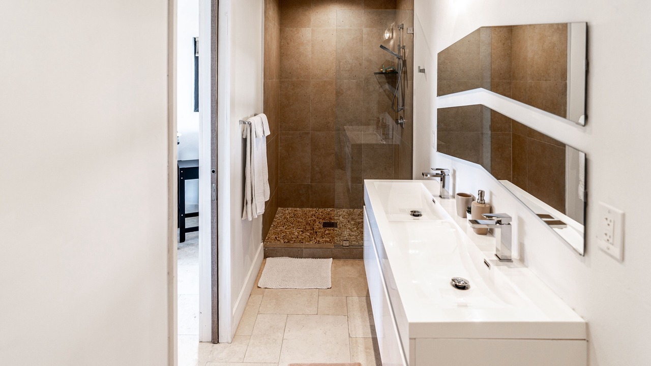Photo of Bathroom in Juba Sound