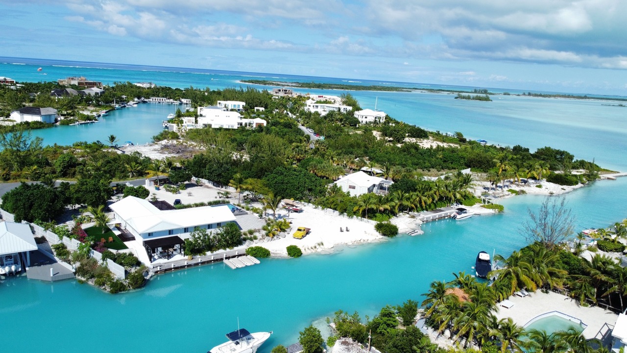Photo of Outdoor in Leeward Settlement