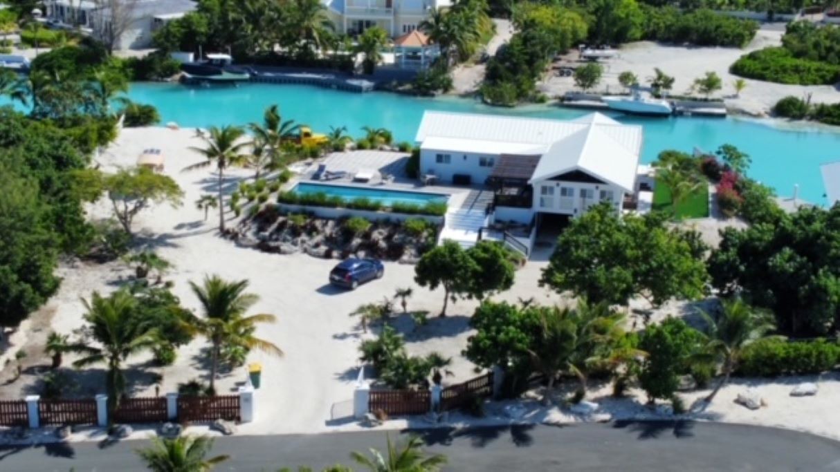 Photo of Outdoor in Leeward Settlement