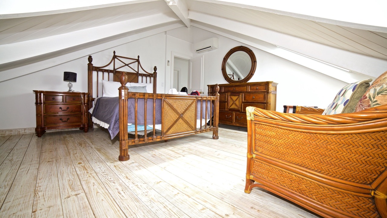 Photo of Bedroom in Leeward Settlement
