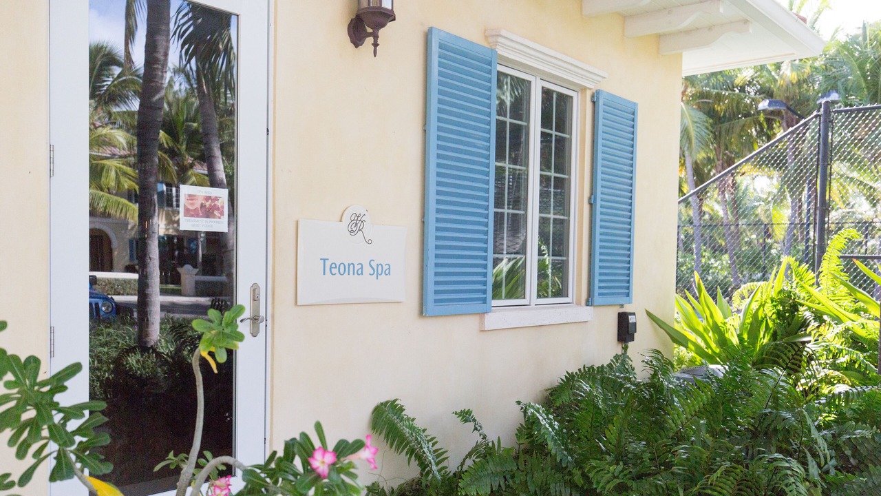 Photo of Others in Grace Bay