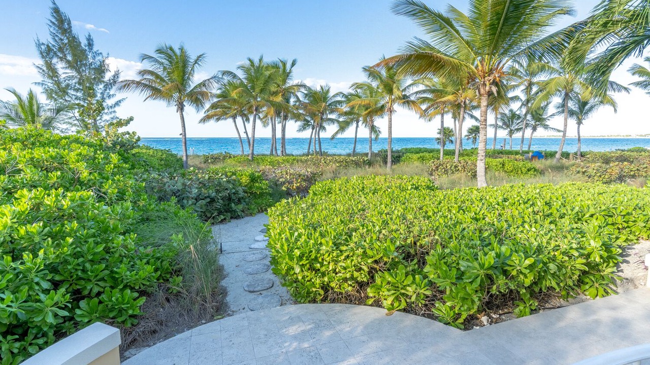 Photo of Outdoor in Grace Bay