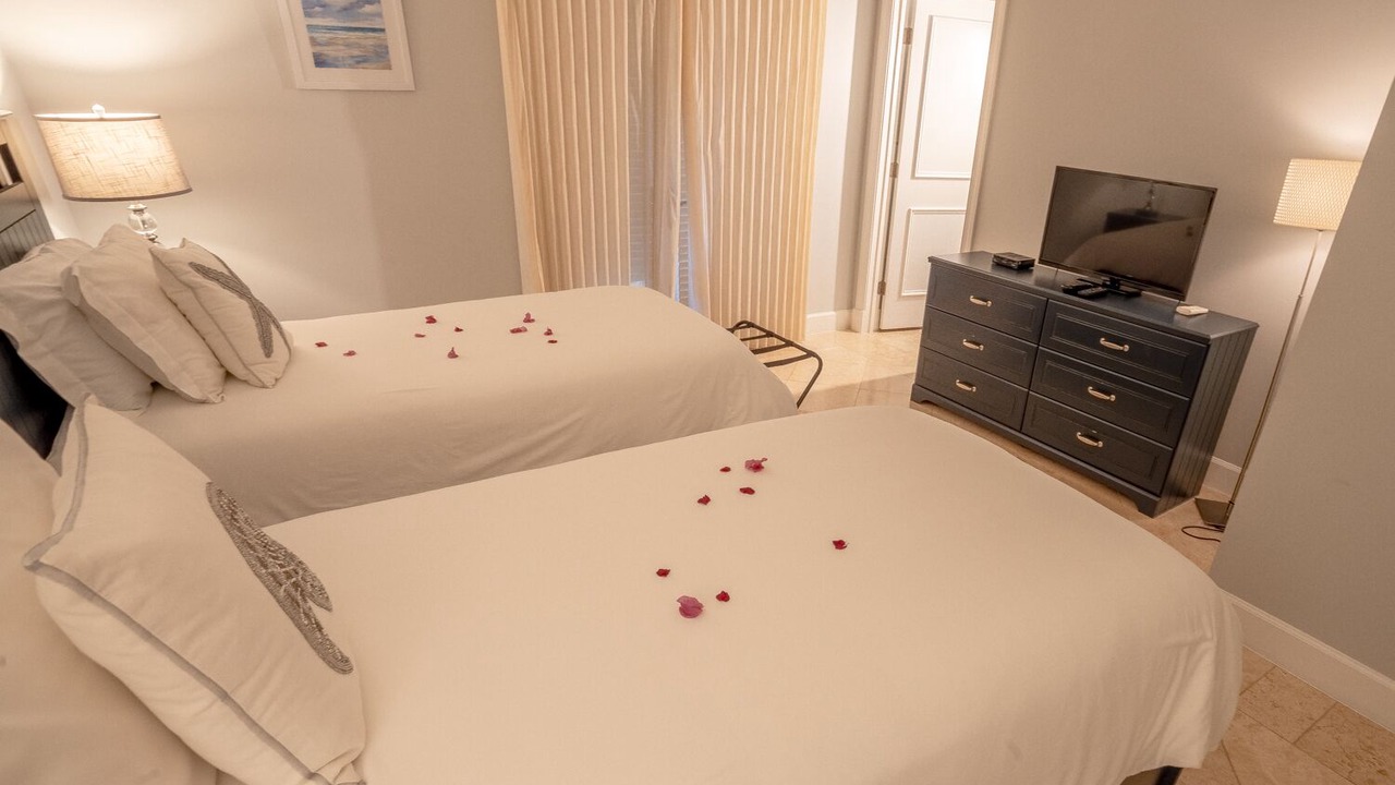 Photo of Bedroom in Grace Bay