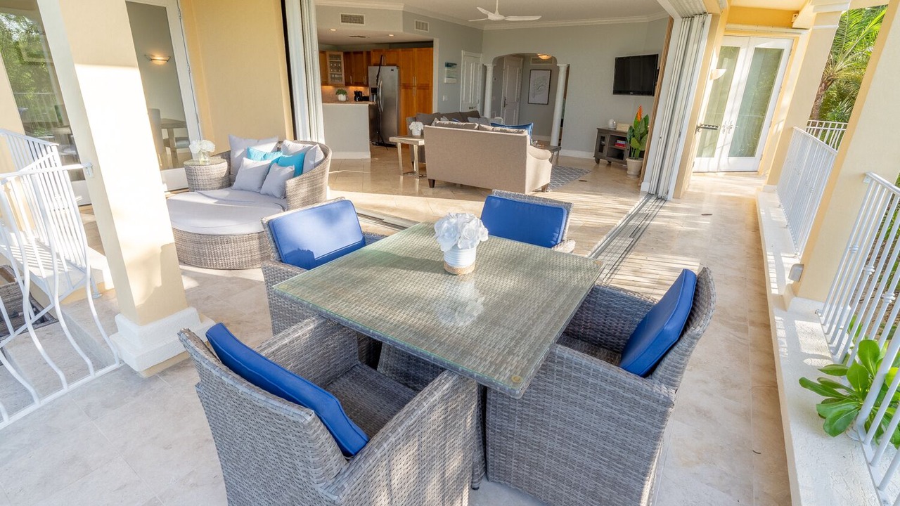 Photo of Outdoor in Grace Bay