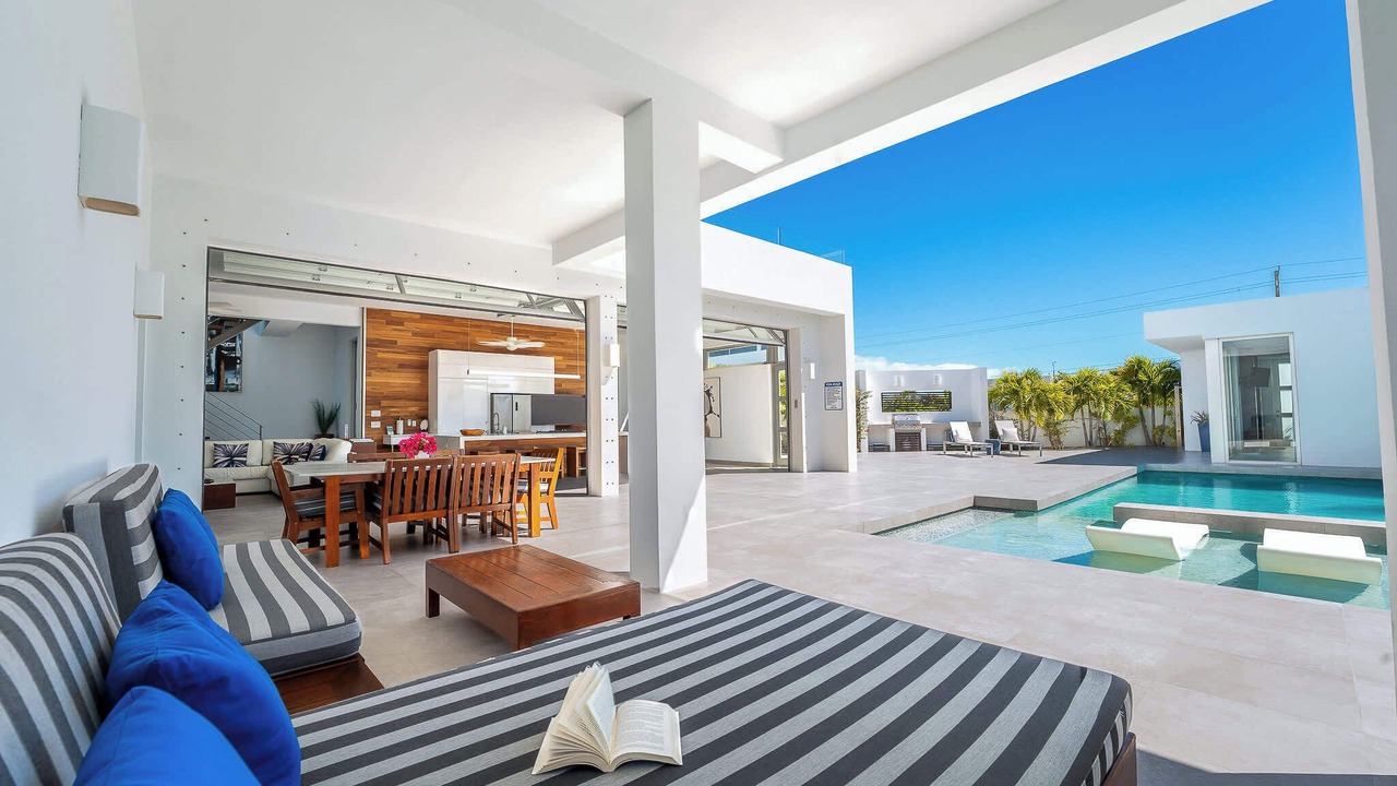Photo of Outdoor in Long Bay