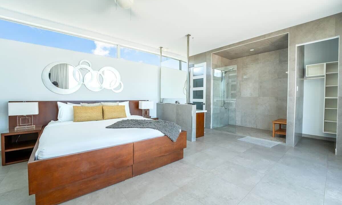 Photo of Bedroom in Long Bay