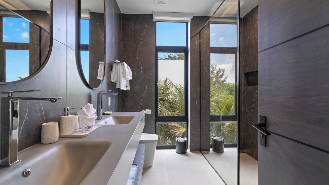 Photo of Bathroom in Blue Hills