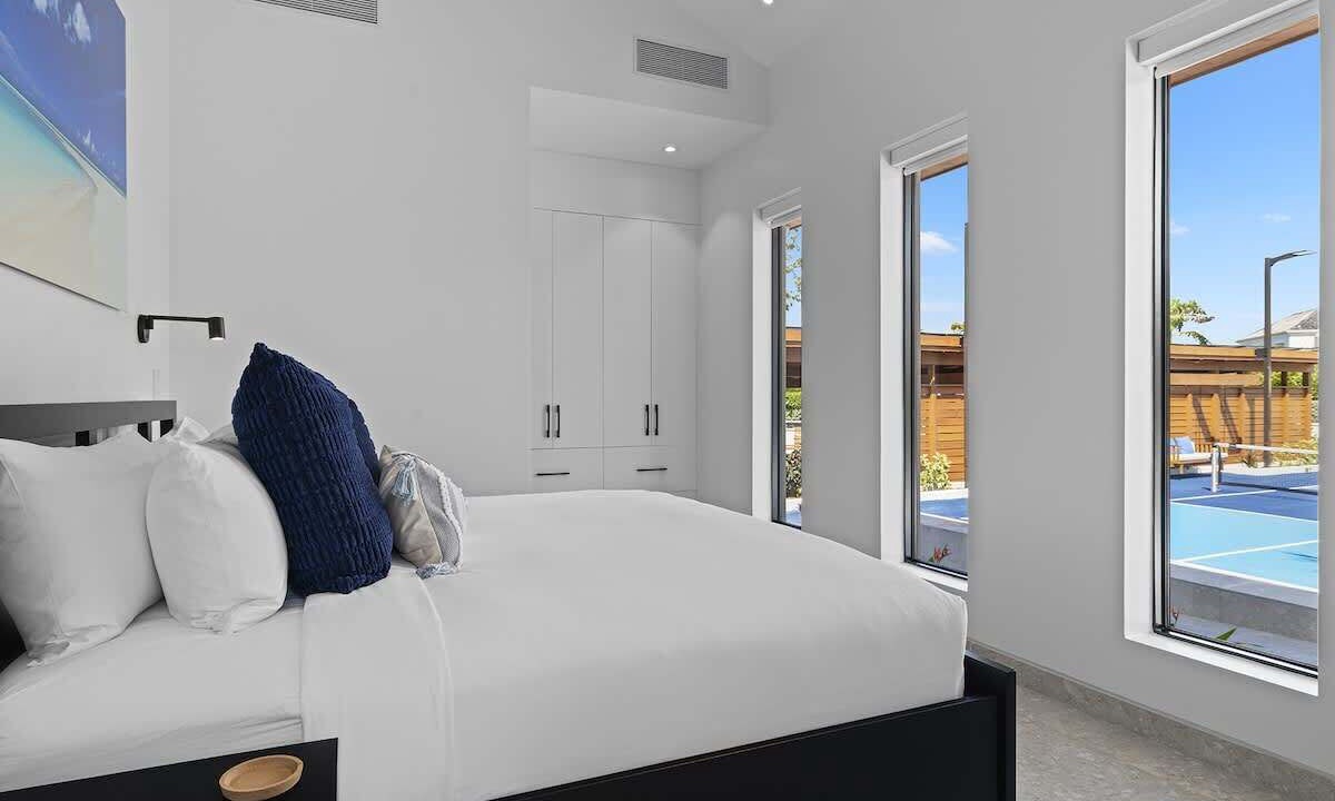 Photo of Bedroom in Leeward Settlement