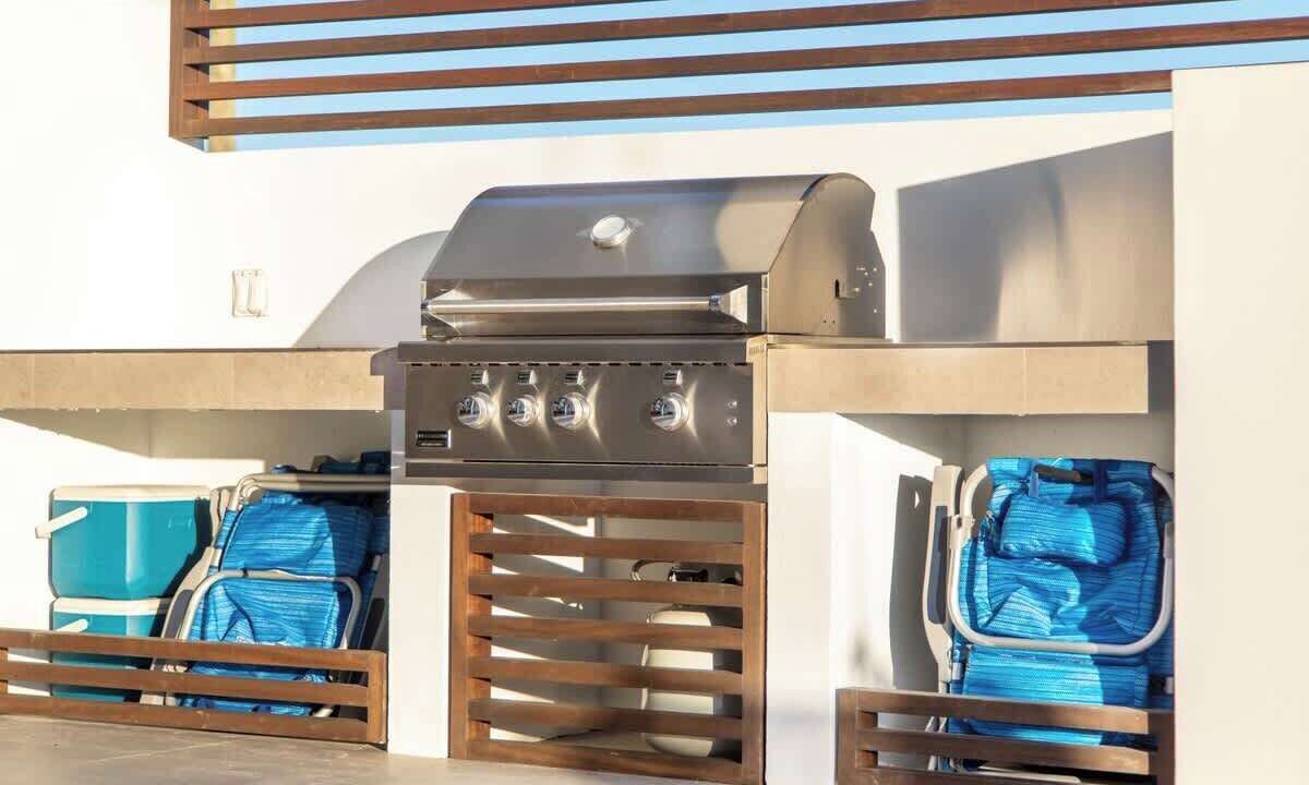 Photo of Others in Long Bay