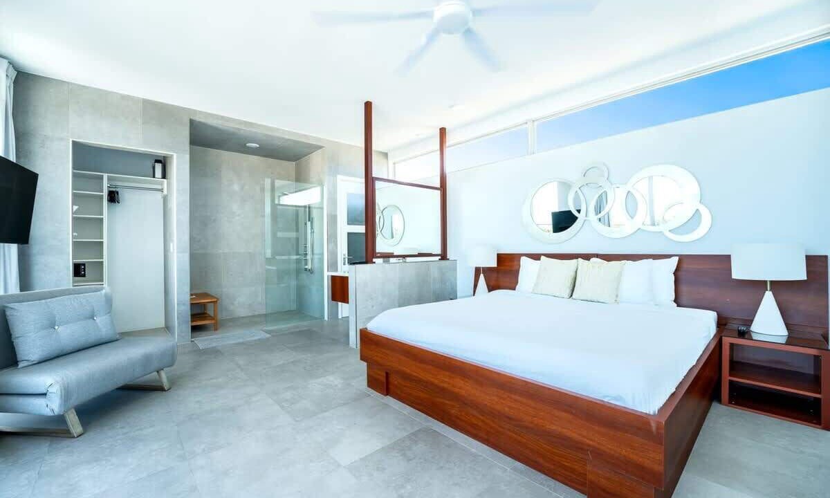 Photo of Bedroom in Long Bay