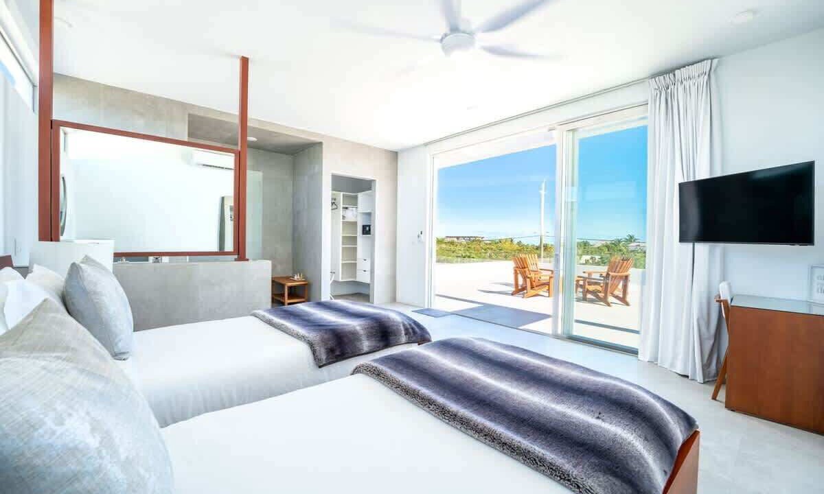 Photo of Bedroom in Long Bay