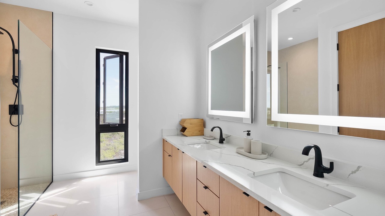 Photo of Bathroom in Juba Sound
