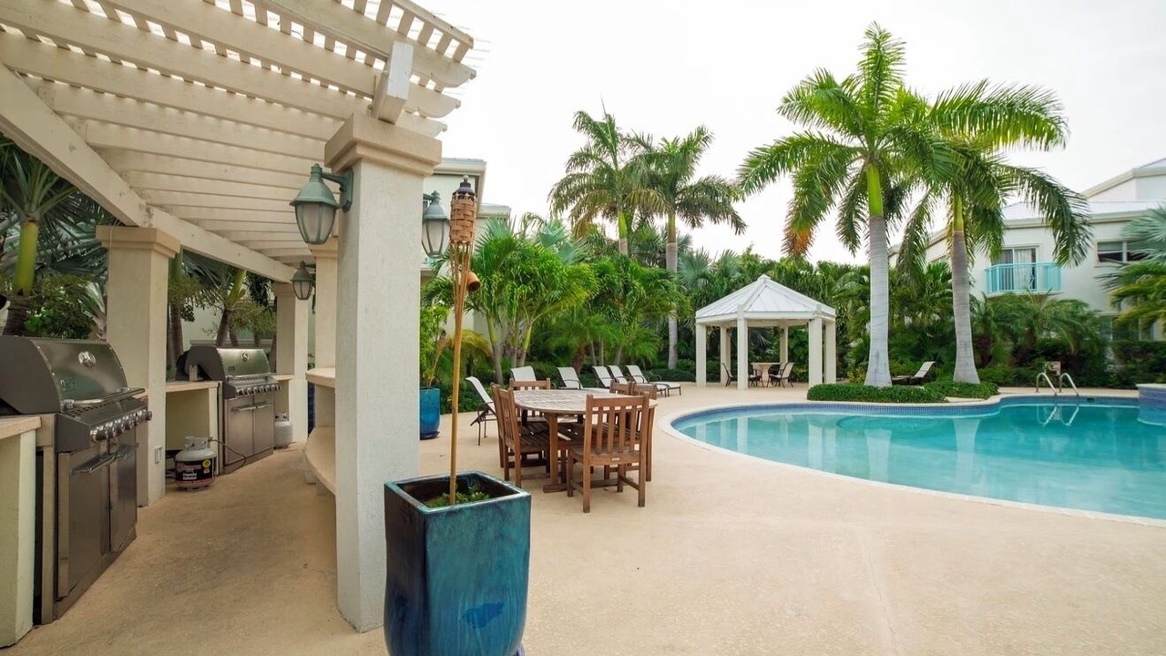 Photo of Outdoor in Leeward Settlement