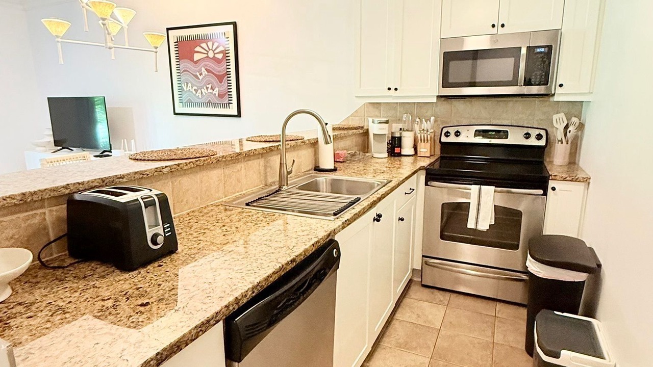 Photo of Kitchen in Leeward Settlement