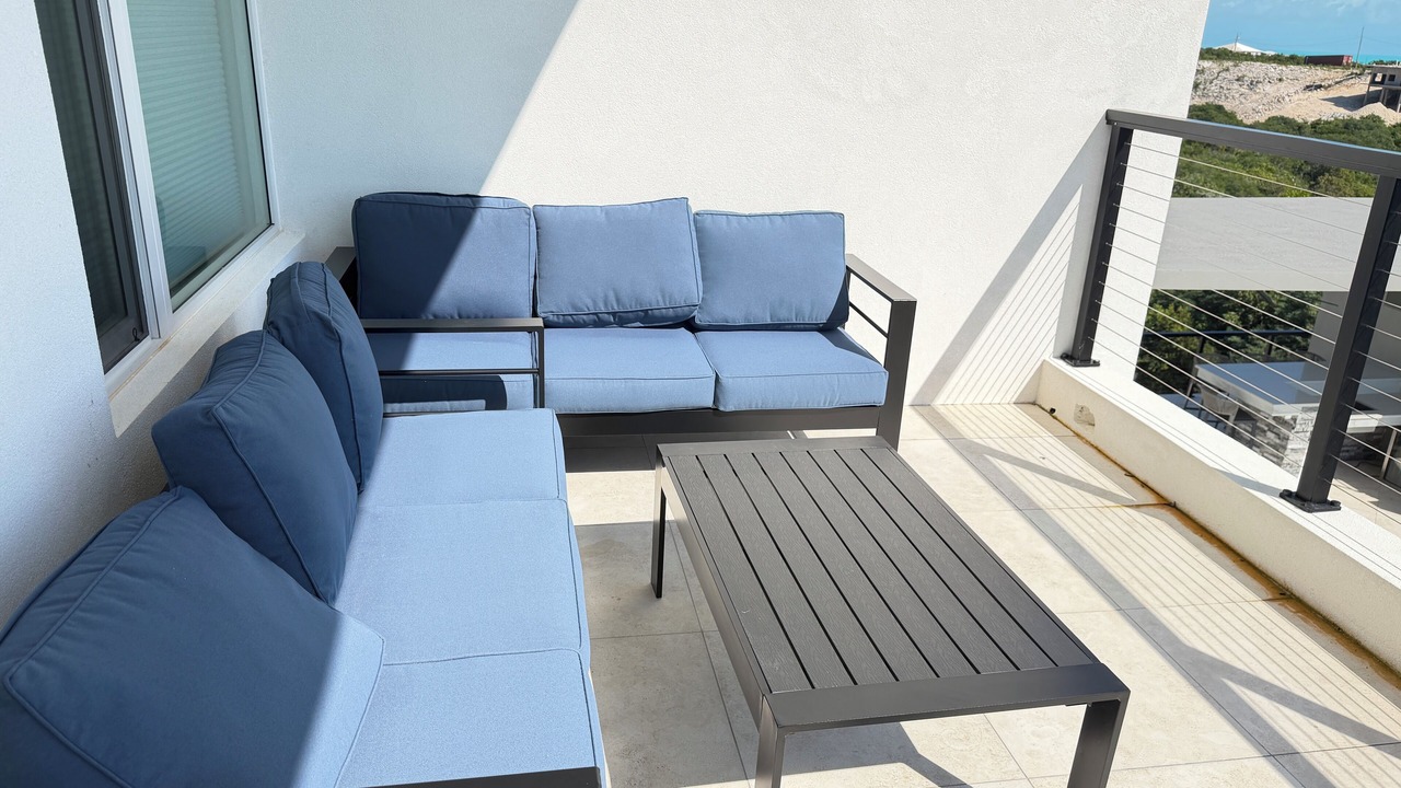 Photo of Patio Balcony in Long Bay Hills