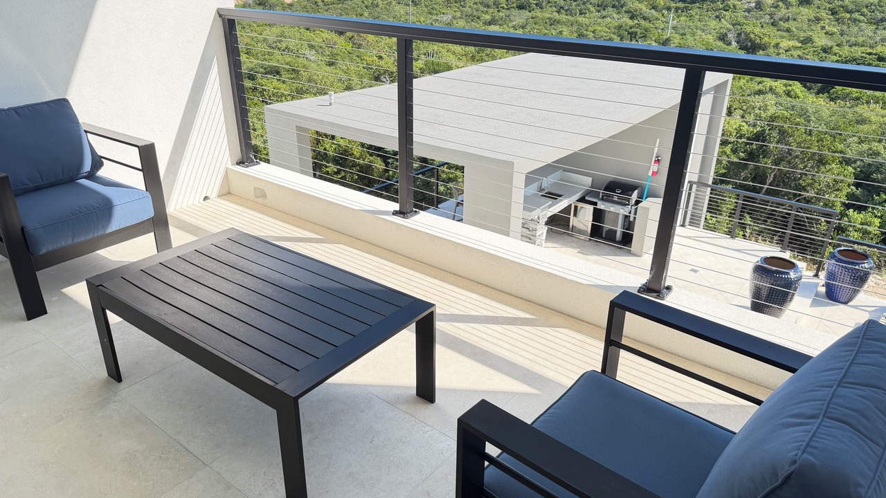 Photo of Patio Balcony in Long Bay Hills