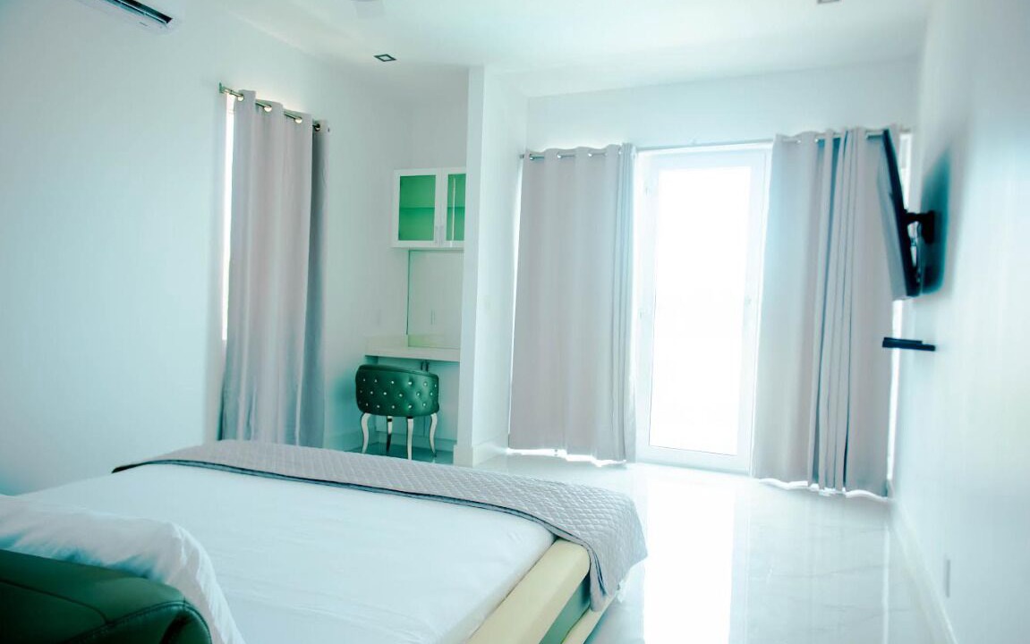 Photo of Bedroom in Long Bay
