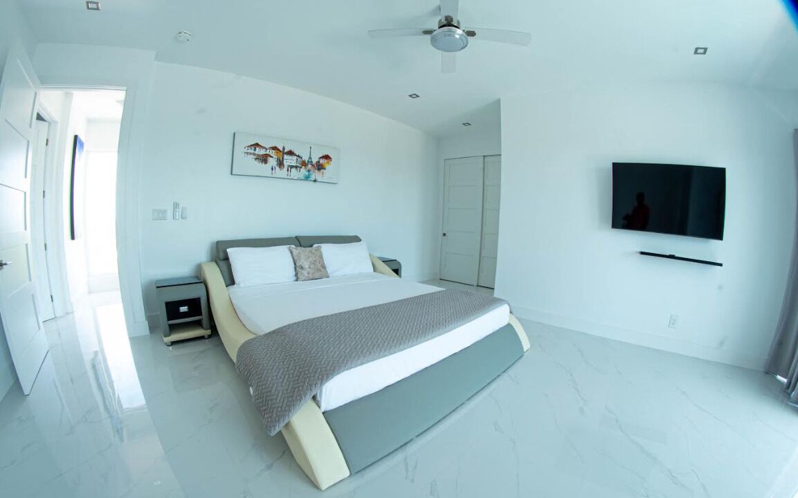 Photo of Bedroom in Long Bay