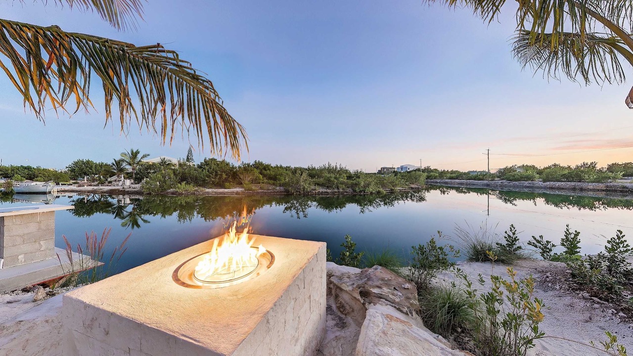Photo of Outdoor in Discovery Bay