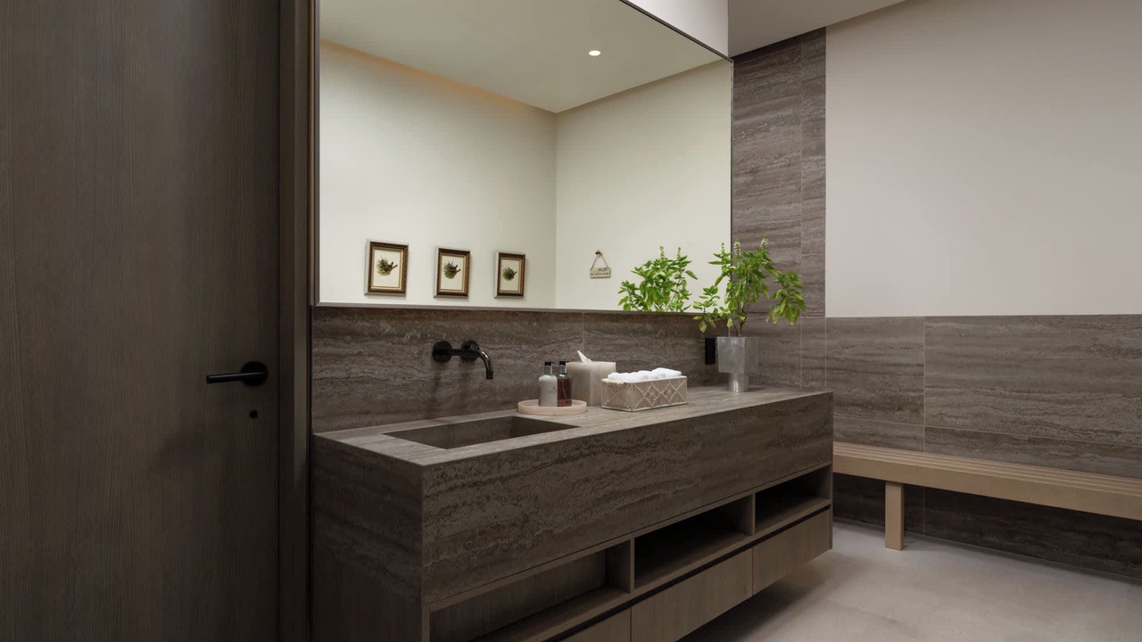 Photo of Bathroom in Long Bay Hills