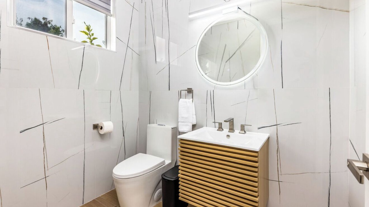 Photo of Bathroom in Discovery Bay