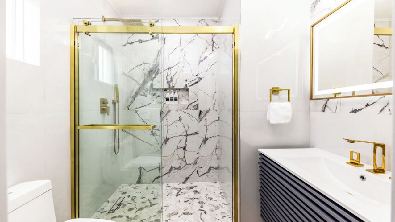 Photo of Bathroom in Discovery Bay