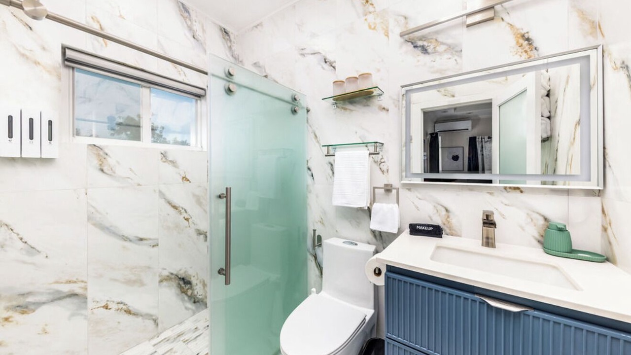 Photo of Bathroom in Discovery Bay