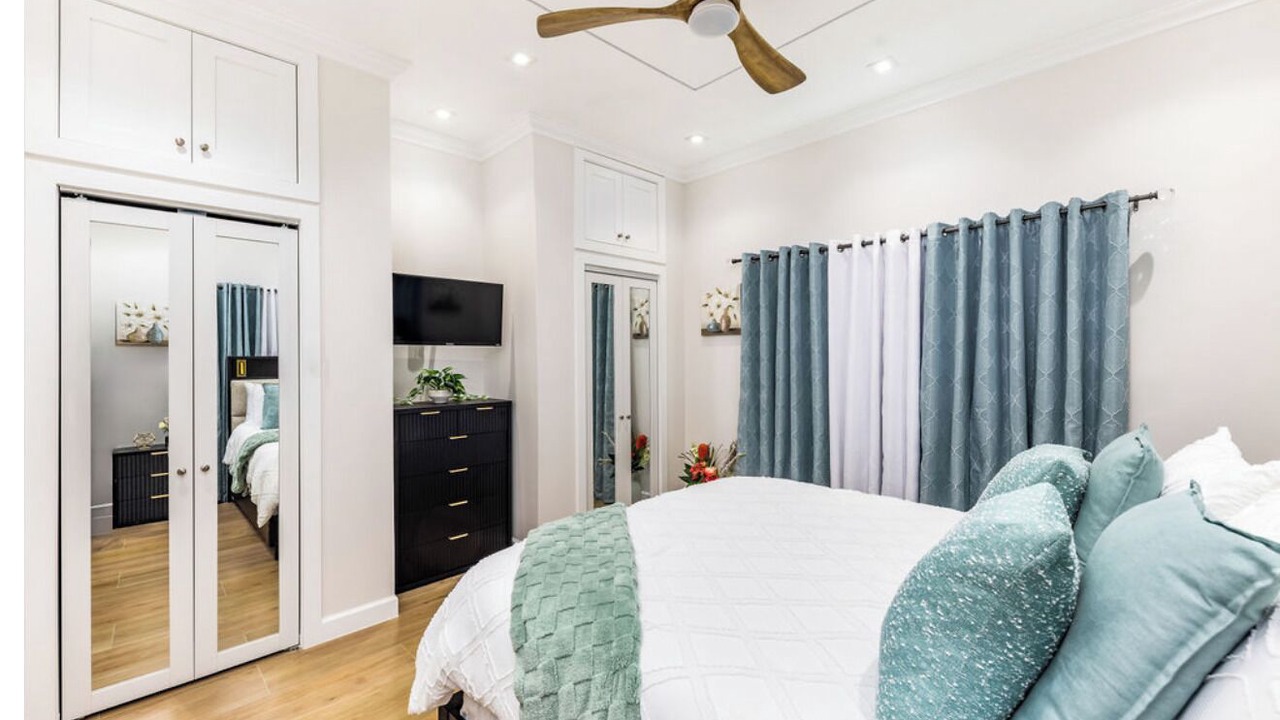 Photo of Bedroom in Discovery Bay
