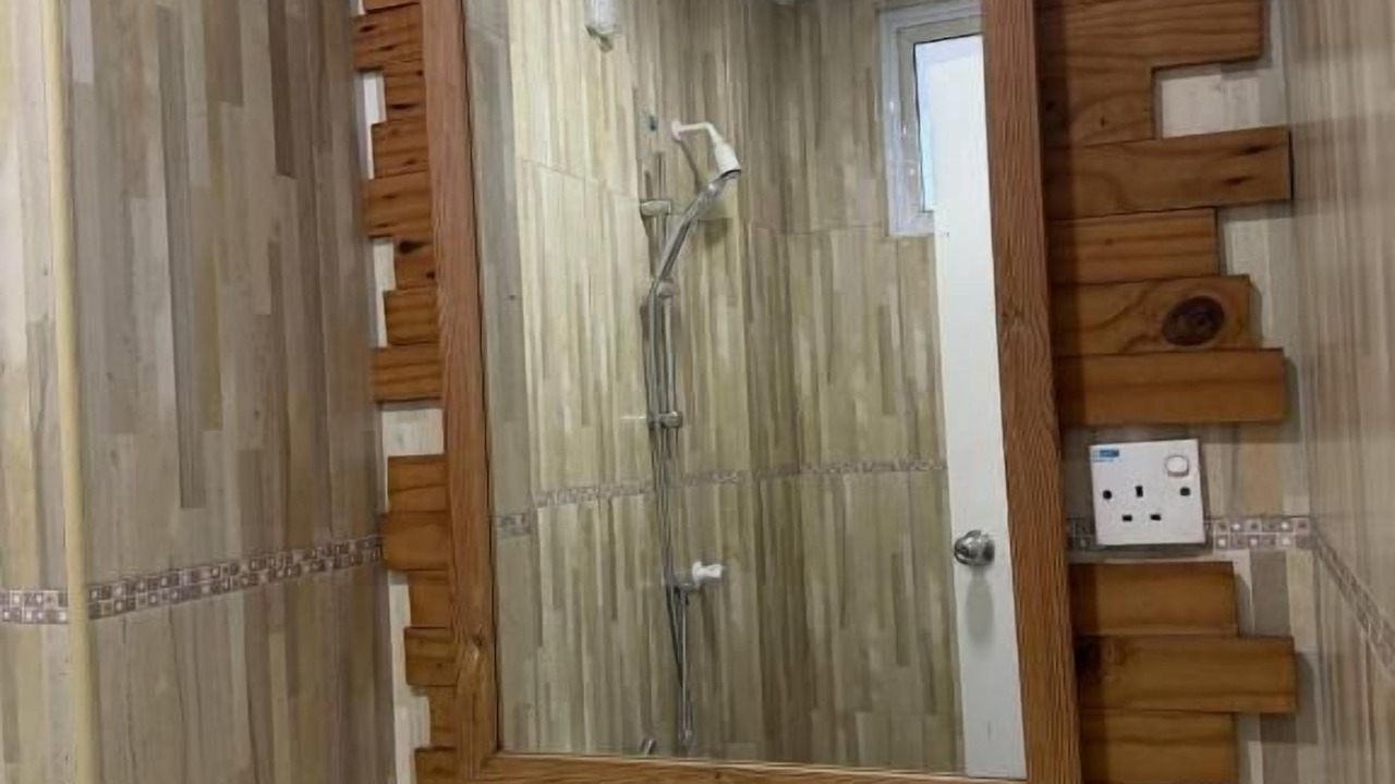 Photo of Bathroom in Male