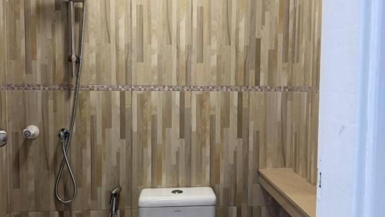 Photo of Bathroom in Male
