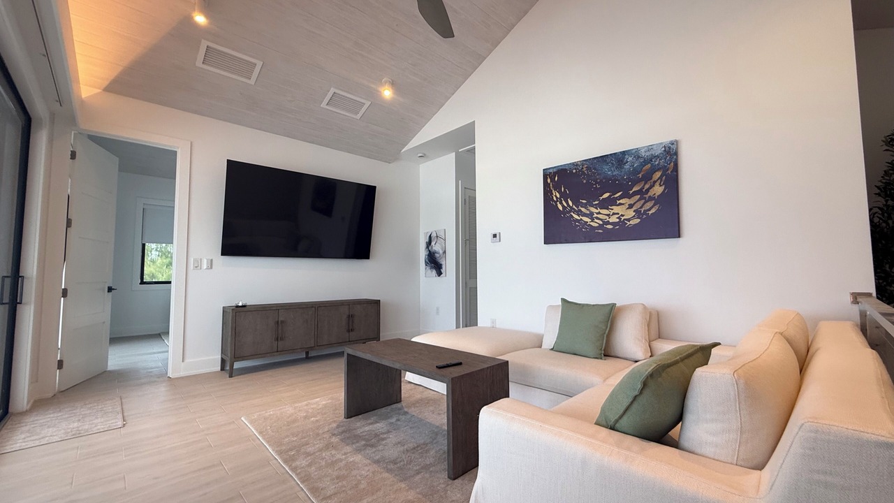 Photo of Livingroom in Sandy Point