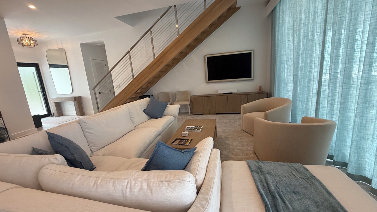 Photo of Livingroom in Sandy Point