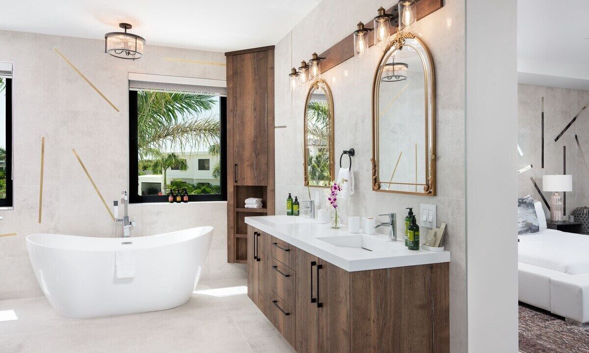 Photo of Bathroom in Ocean Point