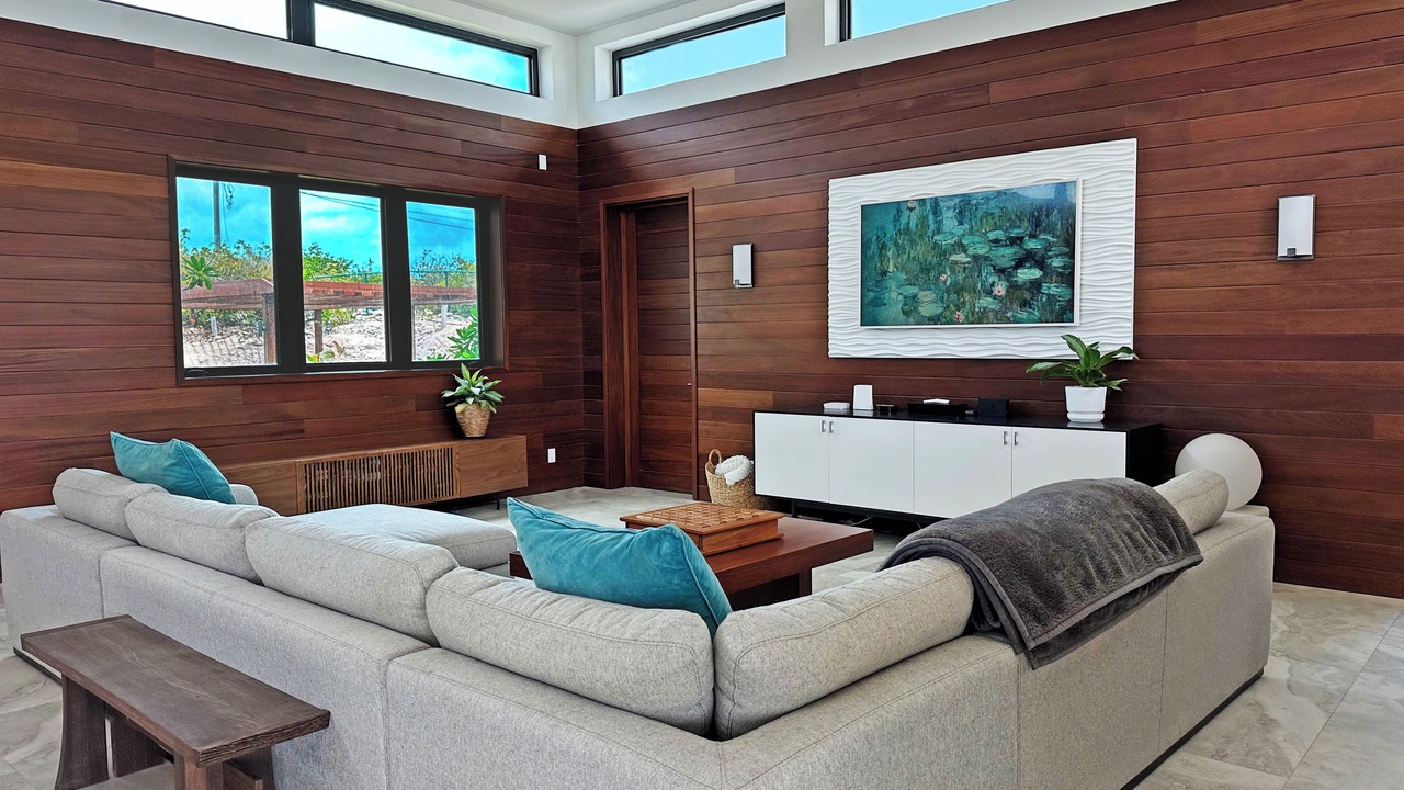 Photo of Livingroom in Long Bay Hills