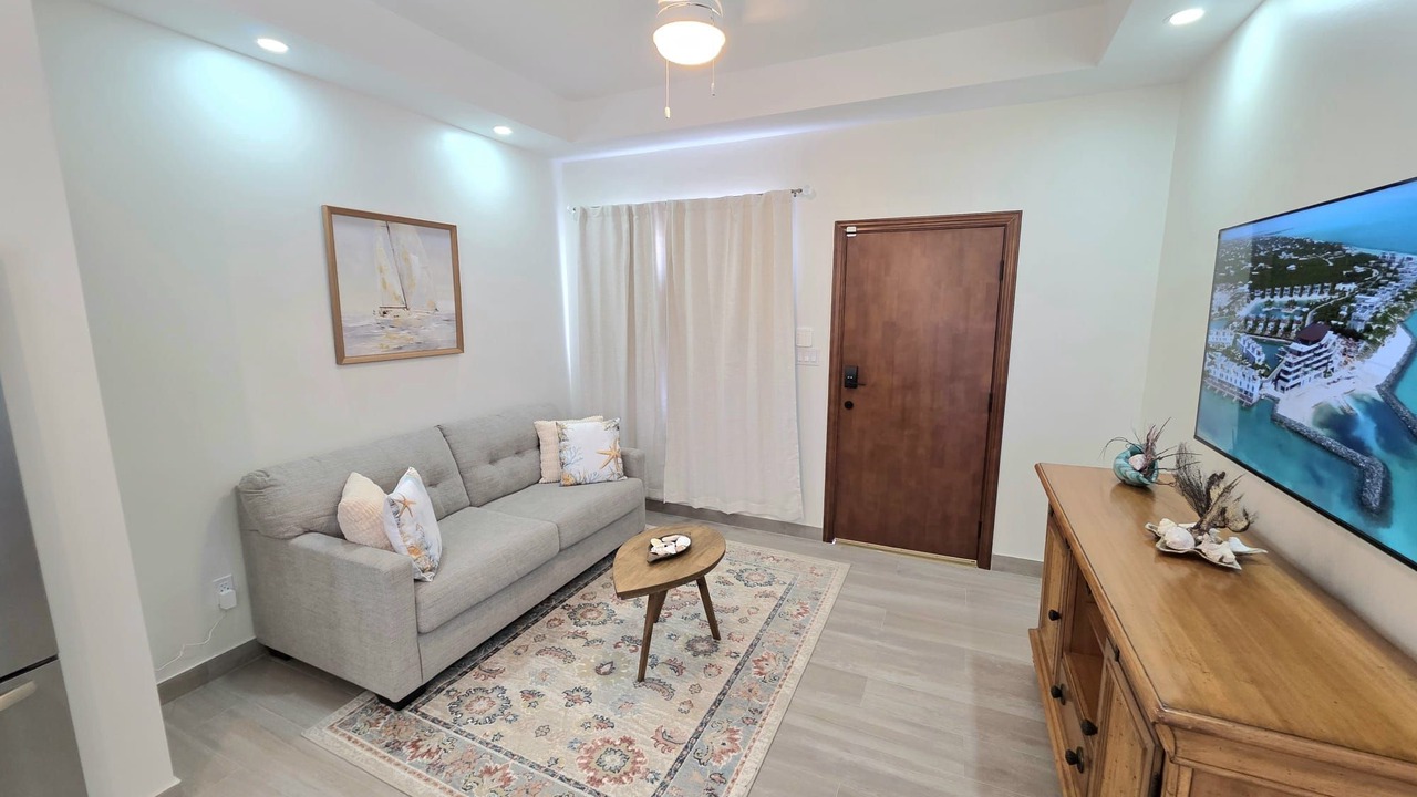 Photo of Livingroom in Ocean Point