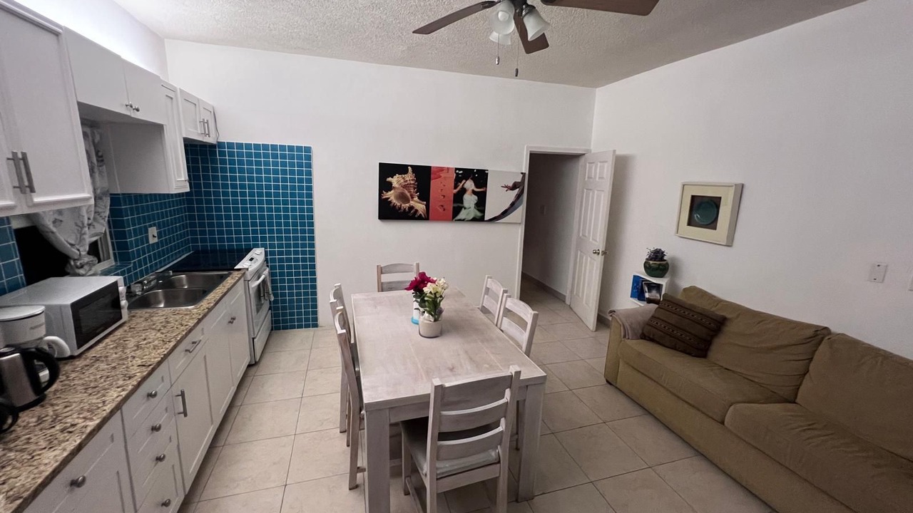 Photo of Livingroom in Blue Hills