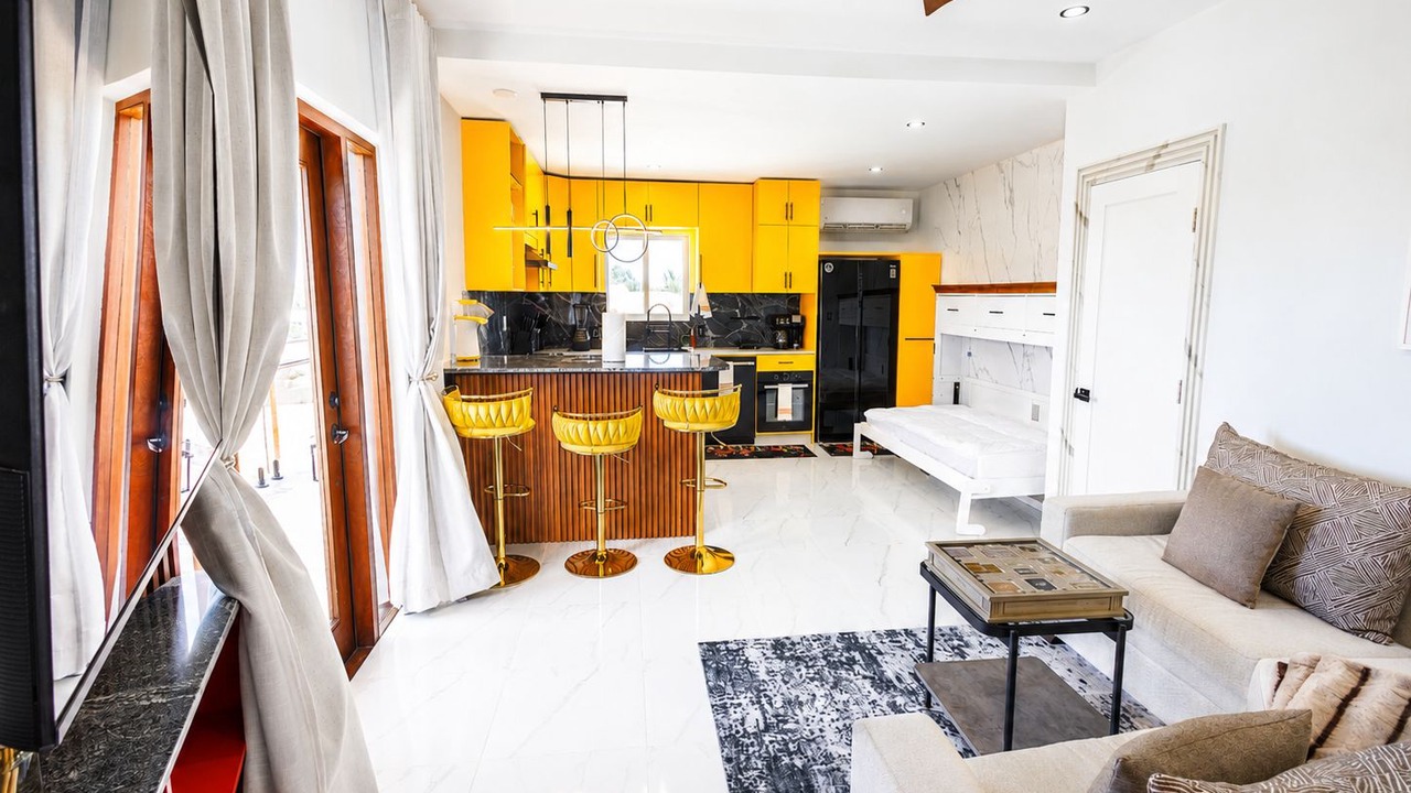 Photo of Livingroom in Discovery Bay